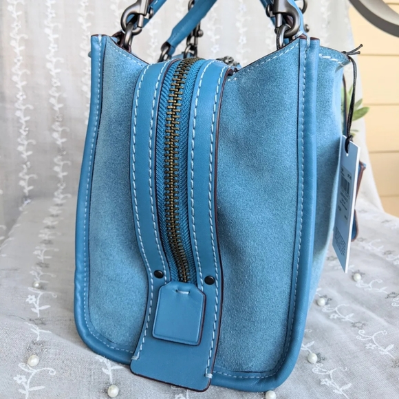 💙 Coach Chambray Suede Rogue 25 💙 - Picture 5 of 10
